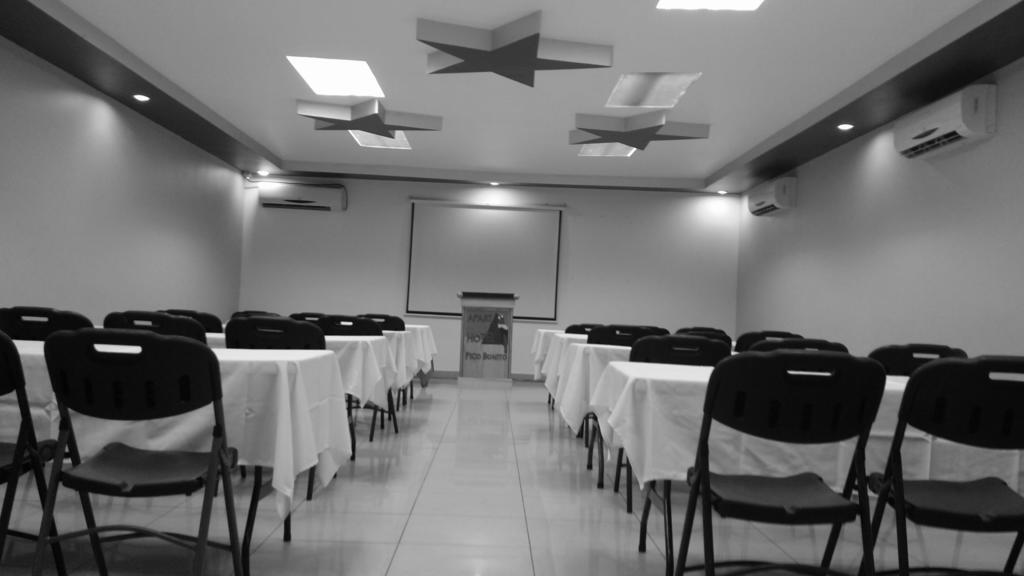 Apart Hotel Pico Bonito La Ceiba Luaran gambar