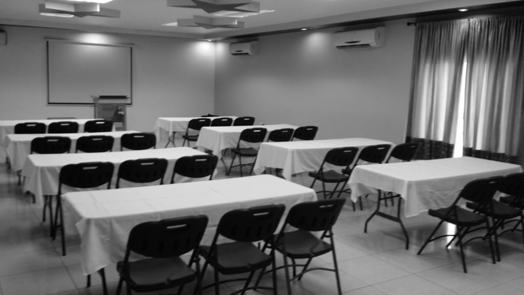 Apart Hotel Pico Bonito La Ceiba Luaran gambar