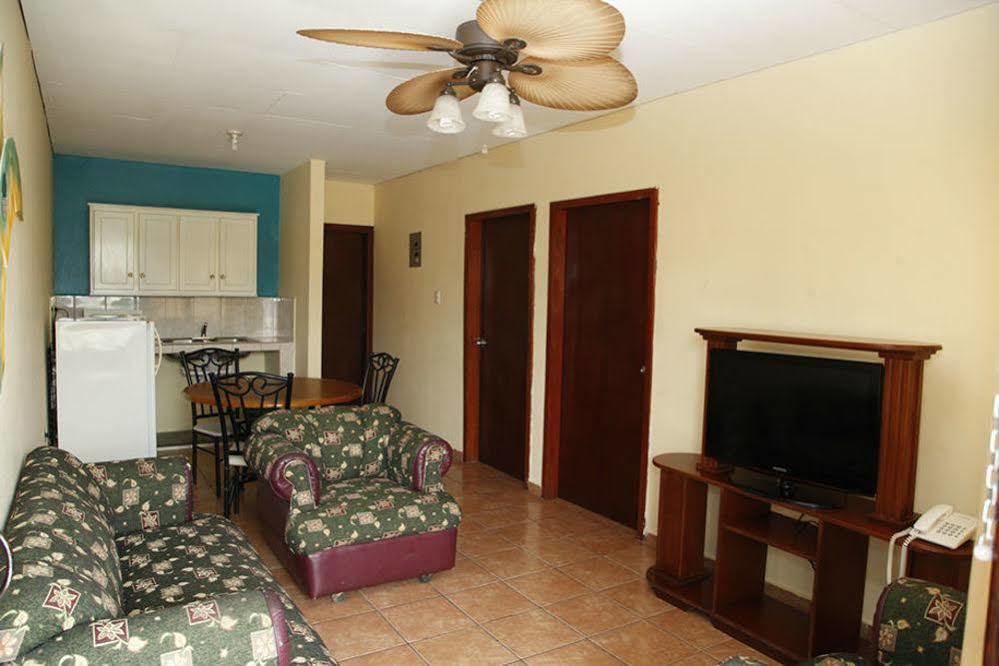 Apart Hotel Pico Bonito La Ceiba Luaran gambar