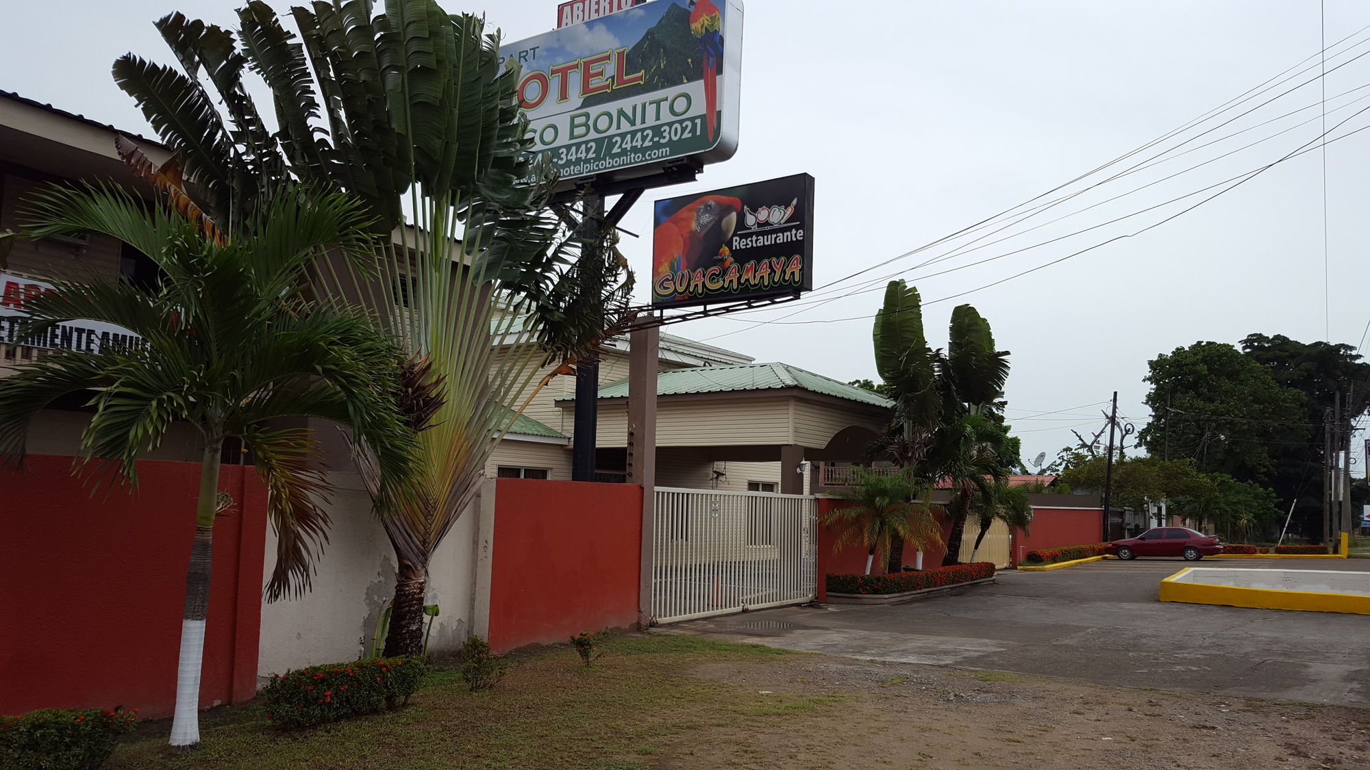 Apart Hotel Pico Bonito La Ceiba Luaran gambar